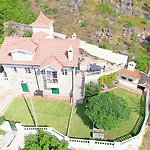 Chalet Casa Dos Platanos Near The Center Of Amarante, Golf Course And Water Park. Amarante