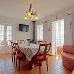 Casa Dos Platanos Near The Center Of Amarante, Golf Course And Water Park. *