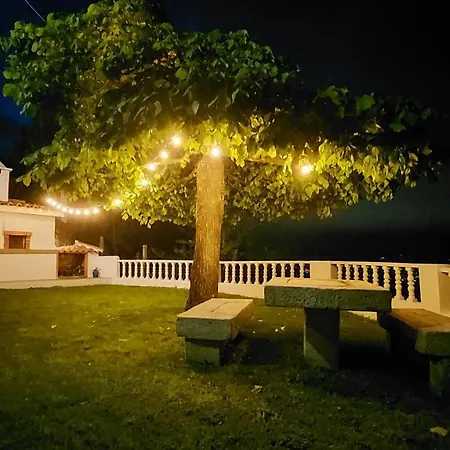 Casa Dos Platanos Near The Center Of Amarante, Golf Course And Water Park.