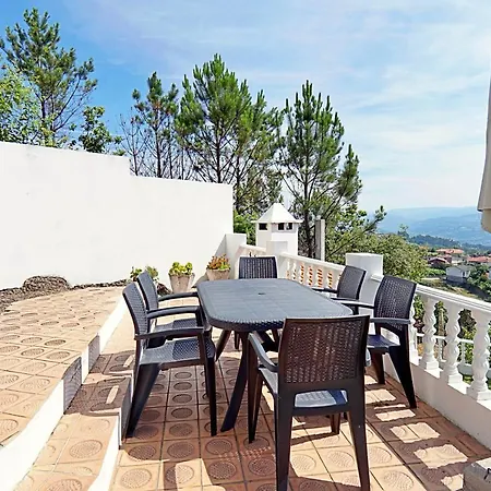 Casa Dos Platanos Near The Center Of Amarante, Golf Course And Water Park. Horská chata *