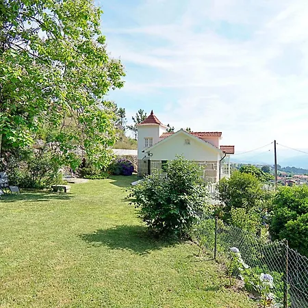 Casa Dos Platanos Near The Center Of Amarante, Golf Course And Water Park. Chalet