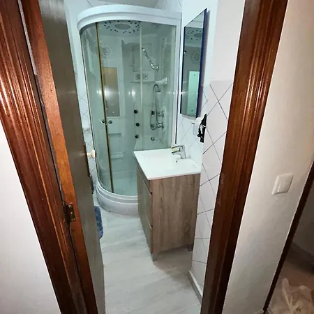 Casa Dos Platanos Near The Center Of Amarante, Golf Course And Water Park. Chalet *