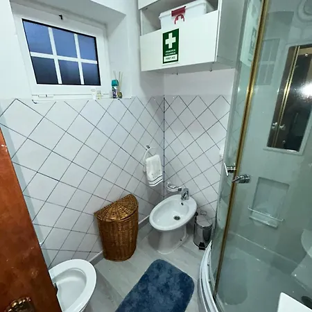 Casa Dos Platanos Near The Center Of Amarante, Golf Course And Water Park. * Amarante